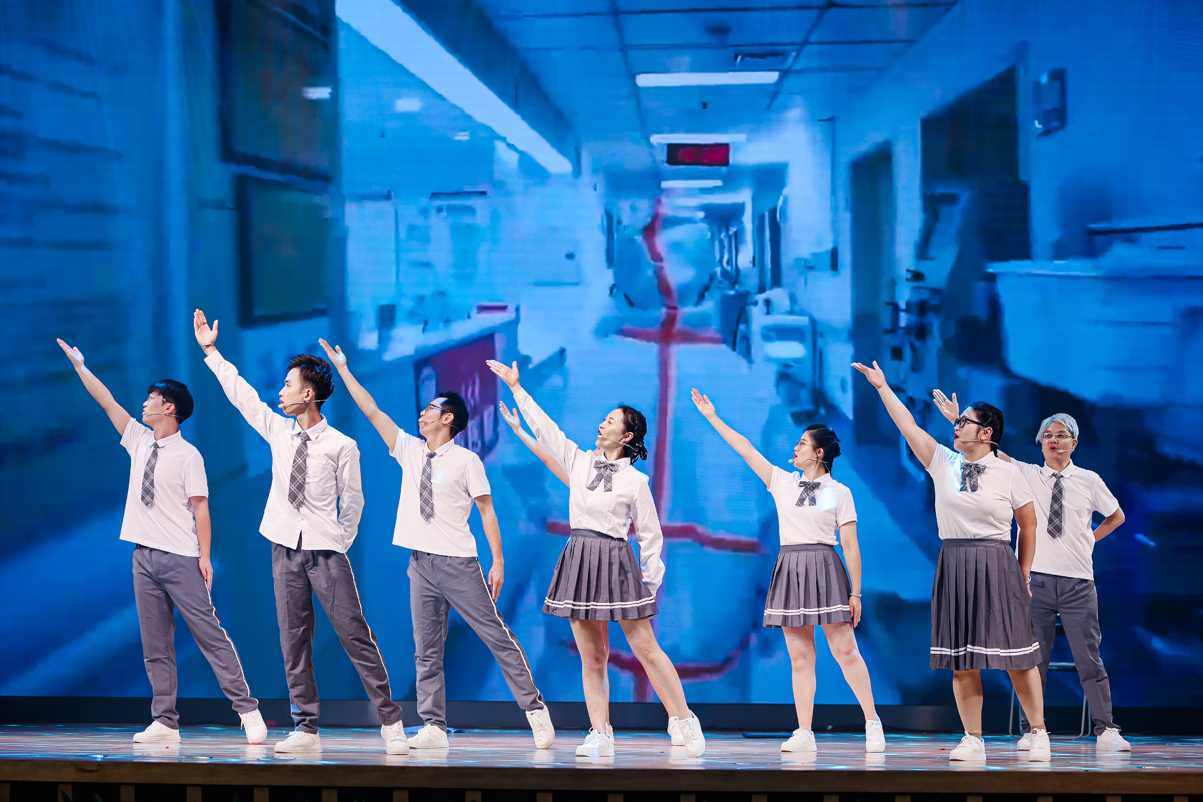 太阳成tyc7111cc(集团)有限公司官网